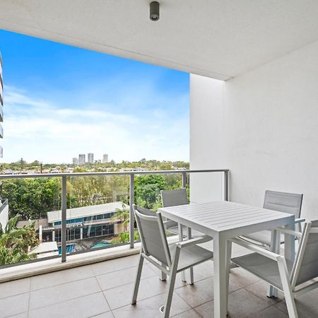Harbour Quays Apartments Gold Coast Exterior photo