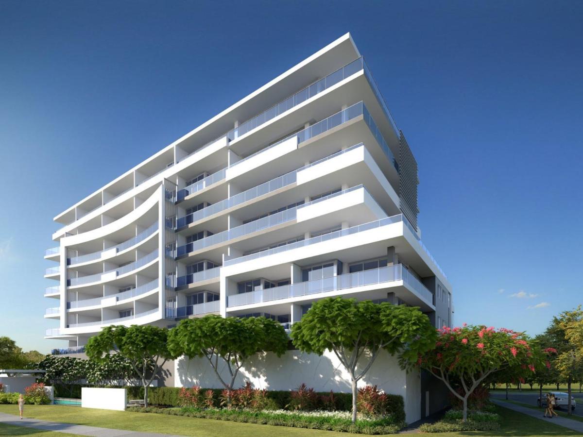 Harbour Quays Apartments Gold Coast Exterior photo