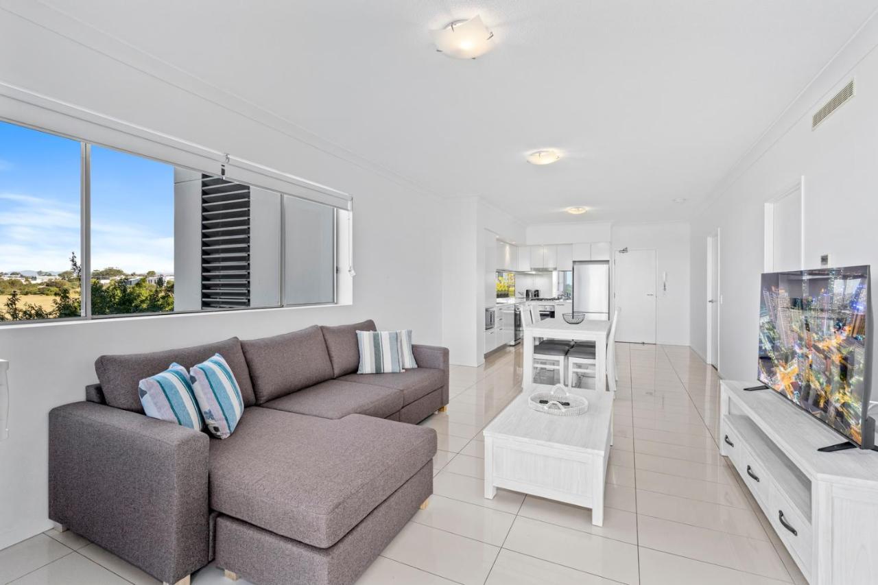 Harbour Quays Apartments Gold Coast Exterior photo