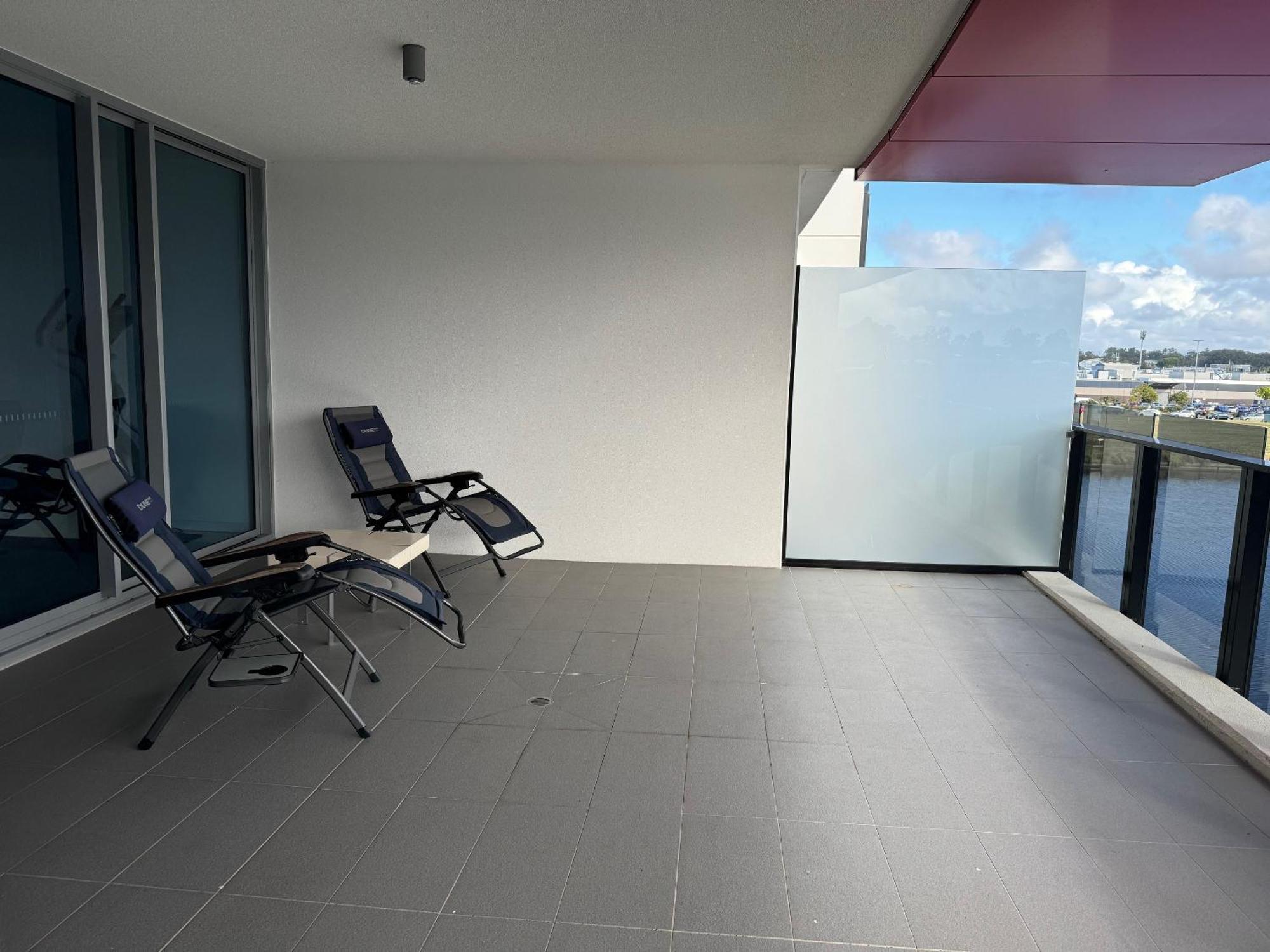 Harbour Quays Apartments Gold Coast Exterior photo